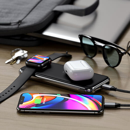 Повербанк с беспроводной зарядкой Satechi Quatro Wireless Power Bank (10000mAh)