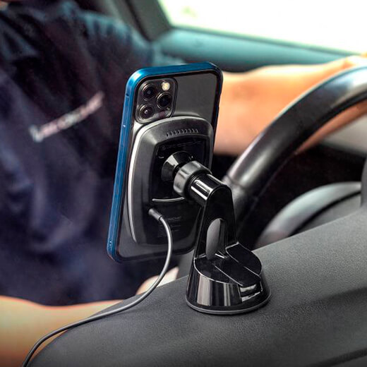Простая установка автомобильной зарядки Scosche MagicMount Pro Charge 4 для iPhone
