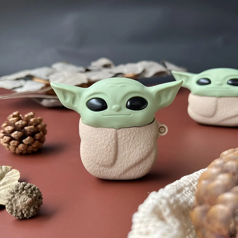 Силиконовый чехол для AirPods Pro 2 с Грогу из Мандалорец; | iLoungeMax Baby Yoda
