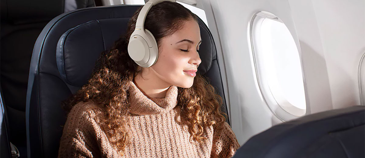 Бездротові навушники з шумопоглинання Sony WH-1000XM4 Black