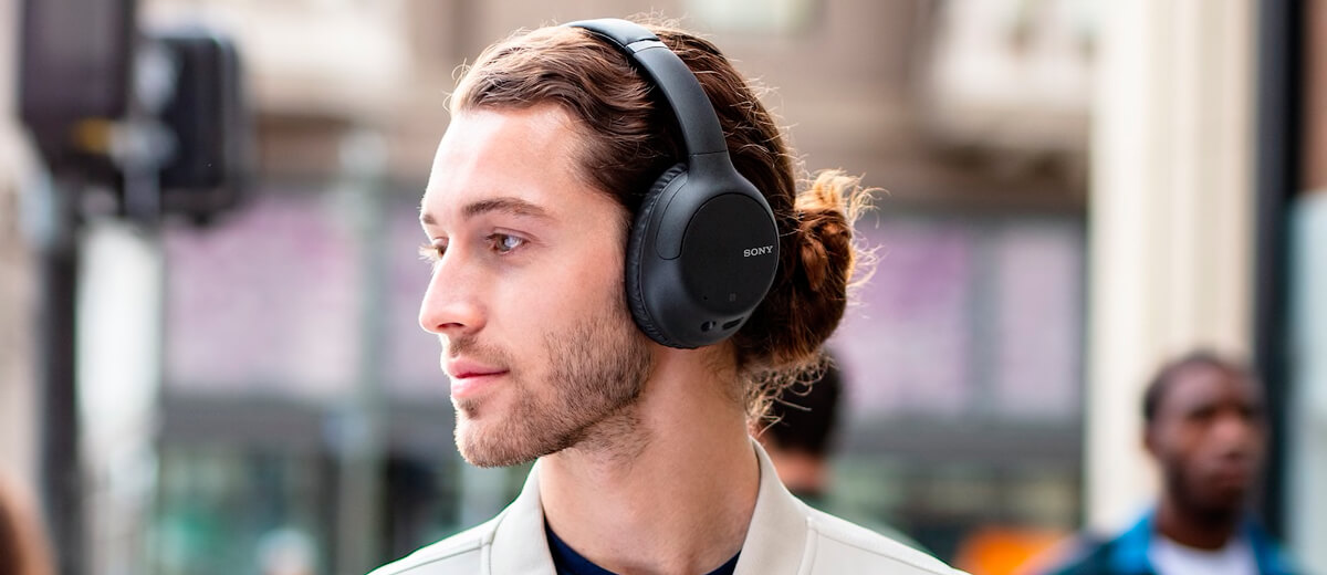 Бездротові навушники з шумопоглинання Sony WH-CH710N