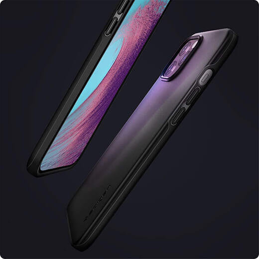 Черный защитный чехол Spigen Thin Fit для iPhone 12