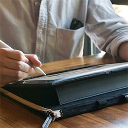 Кожаный чехол-книжка Twelve South BookBook Brown для iPad mini 5