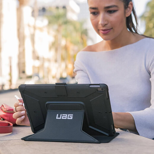 Противоударный чехол UAG Metropolis Black для iPad Pro 11" (2018)