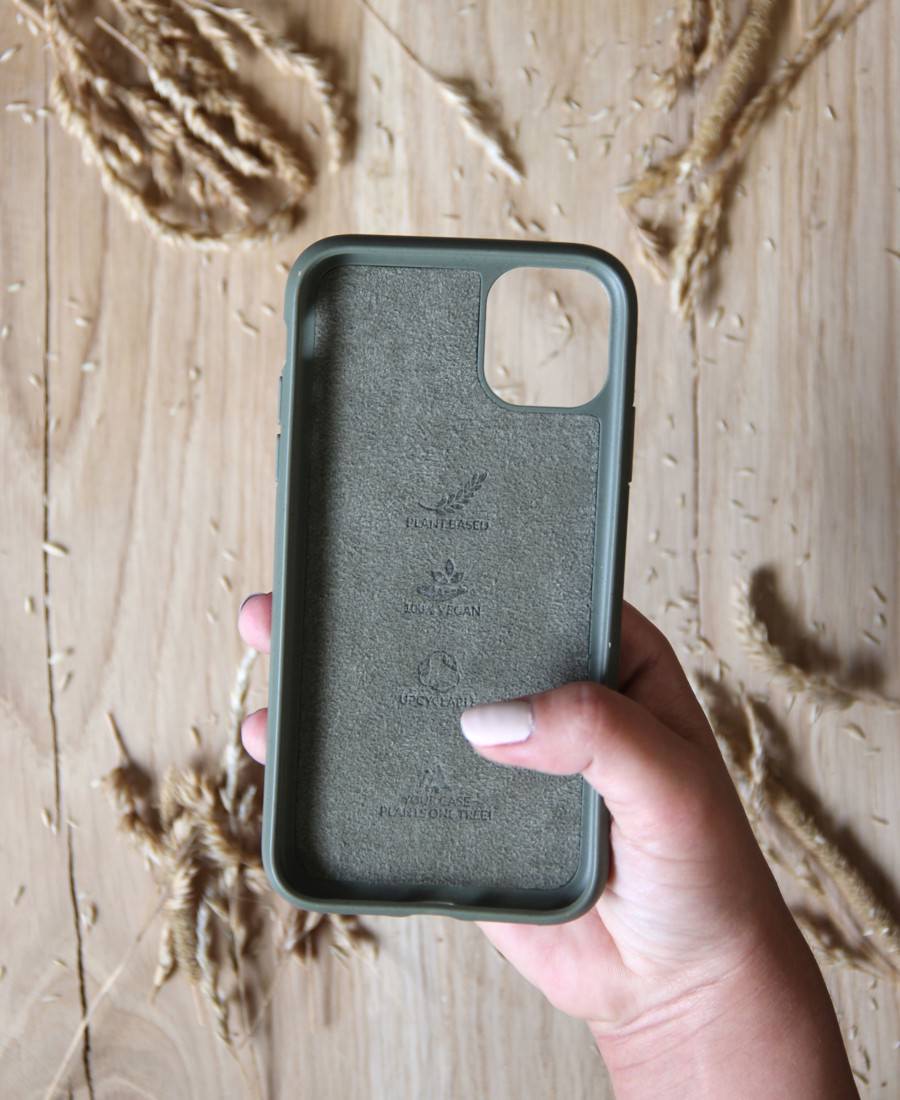 Еко-чохол Woodcessories Bio Case Midnight Black для iPhone 11