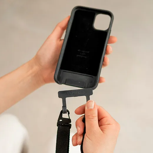 Еко-чохол з ремінцем Woodcessories Case with Strap Black для iPhone 14 | 13 тільки екологічні матеріали