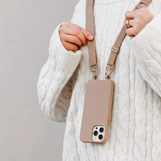 Эко-чехол с ремешком Woodcessories Case with Strap Taupe Brown для iPhone 14 Plus купить
