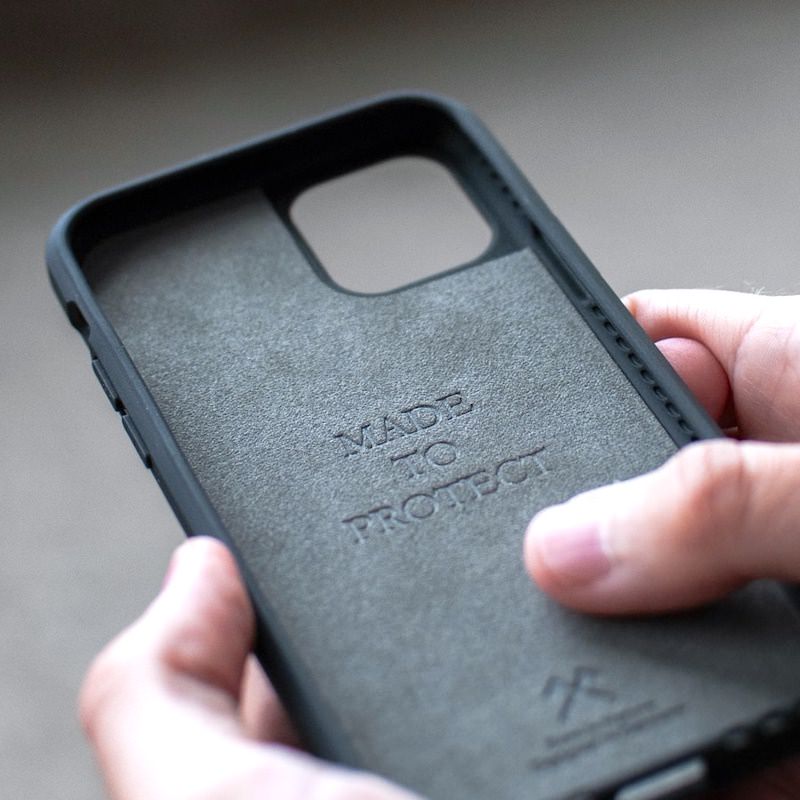Деревянный чехол Woodcessories Wooden Bumper Case для iPhone 11