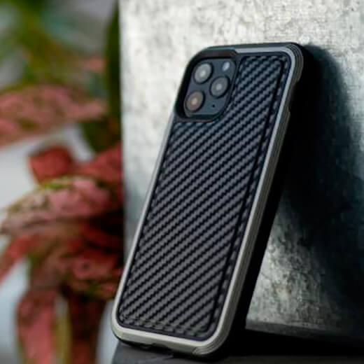 Противоударный чехол Raptic Defense Lux Carbon для iPhone 12 Pro Max