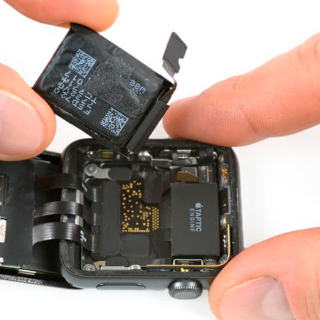 Замена аккумулятора Apple Watch Series 1