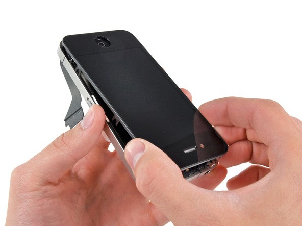 Замена дисплея iPhone 4/4S (оригинал)
