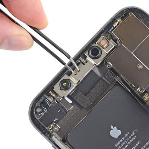 Замена фронтальной камеры iPhone 11 Pro Max