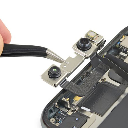 Замена фронтальной камеры iPhone 11 Pro Max