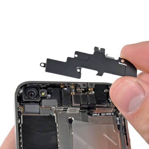 Замена Wi-Fi антенны iPhone 5