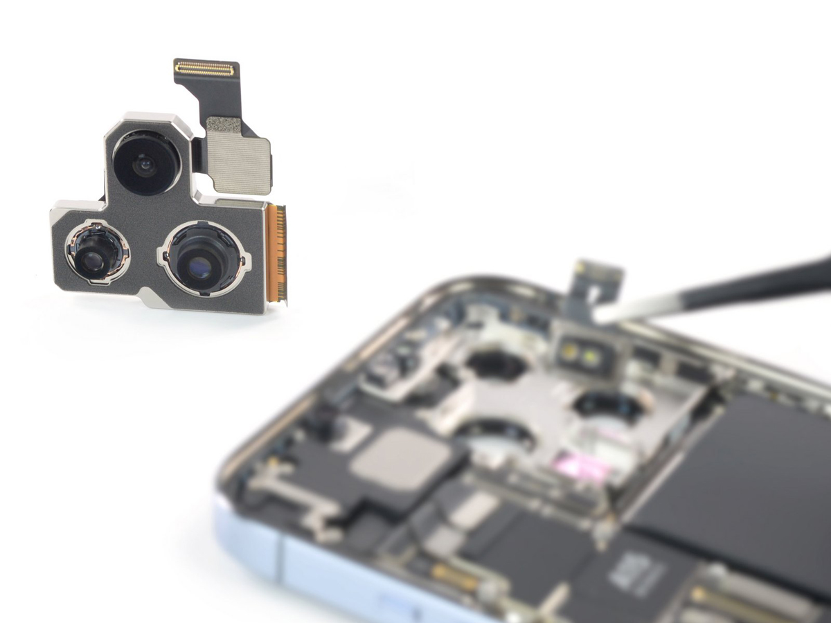 Заміна задньої камери iPhone 13 Pro Max